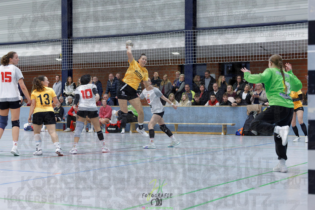 Frauen Oberliga Mitte (HHV); HSG Eibelshausen/Ewersbach - HSG Wettenberg II | Frauen Oberliga Mitte (HHV); HSG Eibelshausen/Ewersbach - HSG Wettenberg II am 13.12.2025 in Steinbrücken (Sporthalle am Hammerweiher)Photo © 2025 - Jörg Heinrich - Realisiert mit Pictrs.com