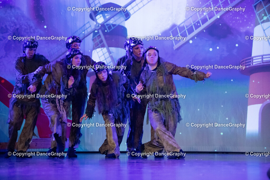 GPHY2890 | DanceGraphy - Realisiert mit Pictrs.com