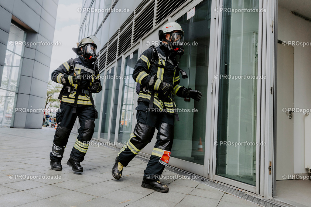 240825_Treppenlauf-721 | Professionelle Fotos Ihrer Laufsportveranstaltung.