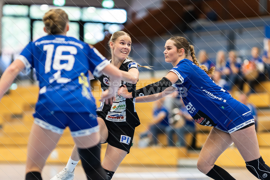 20251011_Picselweb-Fotografie_2R3_0381 | Emma Sopfie Ziemann (16, JSG Fredenbeck/Stade/Harsefeld), Pia Sophie Freudenstein (17, Handewitter SV), Inja Motzkus (11, JSG Fredenbeck/Stade/Harsefeld) - Realisiert mit Pictrs.com