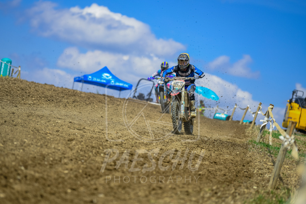 MX1 (242) | Paeschuphoto Shop - Wer nicht sucht der auch nicht findet.Ob Motocrossbilder oder von einem besuchtem Spiel, Hauptsache Action. - Realisiert mit Pictrs.com