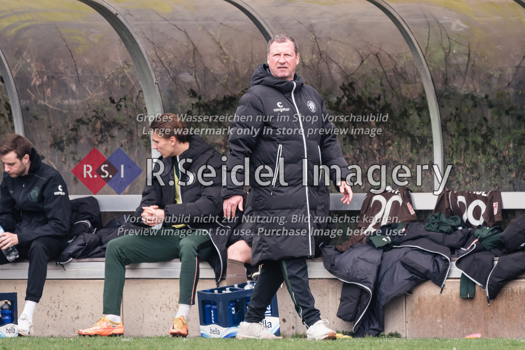 RS-1-035756 | Elard Ostermann (FCSP, Cheftrainer)