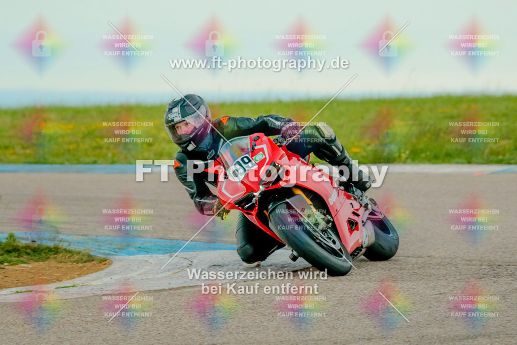 _7D21175 | Hier findet Ihr Bilder von Touristenfahrten auf der Nürburgring Nordschleife oder von anderen Veranstaltungen die ich besucht habe. Viel Spass beim Durch Schauen 