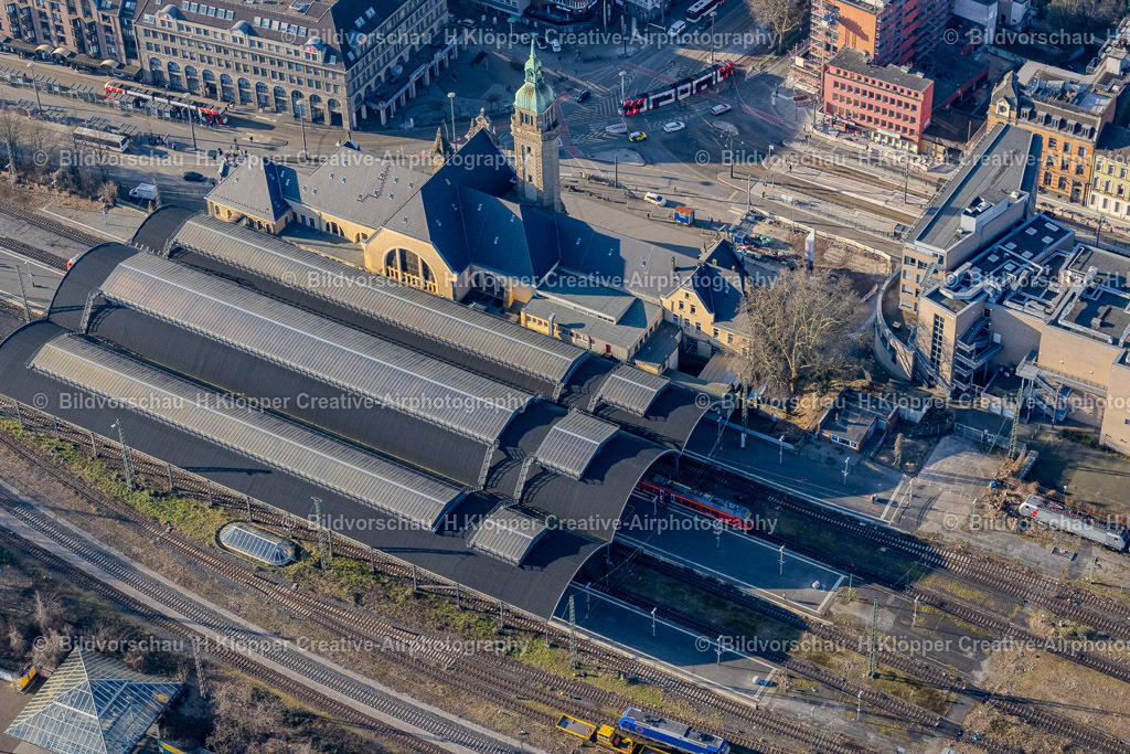 Luftbilder Krefeld-7307 | Luftbildfotografie Hauptbahnhof der Deutschen Bahn in Krefeld - Realisiert mit Pictrs.com