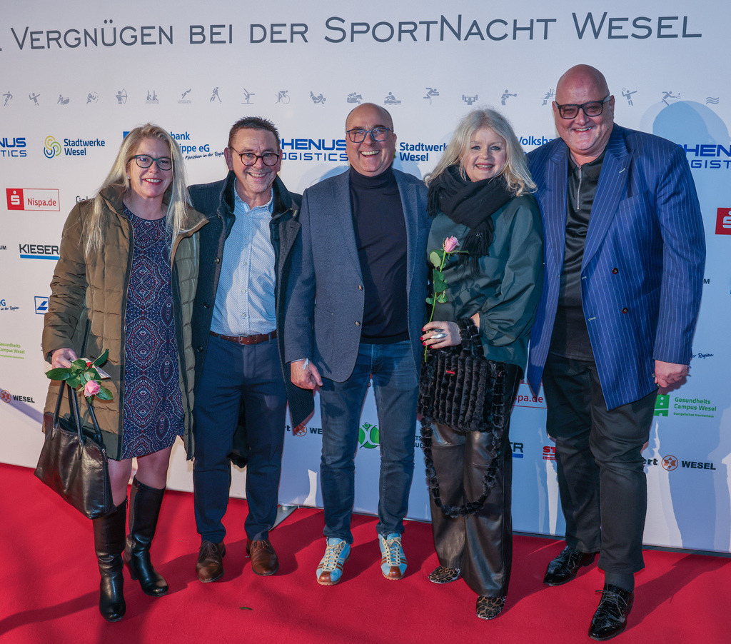 top-top.de250214-122 | Die 3. Weseler SportNacht, die große Sportgala mit Ehrungen der Weseler Sportler des Jahres 2024 findet am Freitag, den 14.02.2025 im Festzelt an der Rheinpromenade statt.Foto: Erwin Pottgiesser