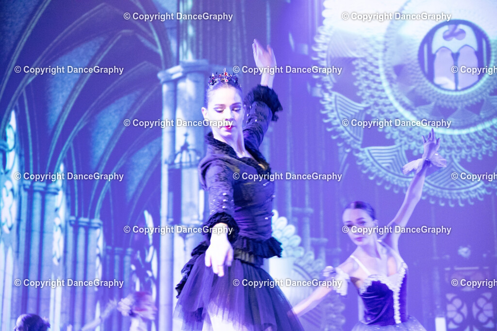 GPHY2643 | DanceGraphy - Realisiert mit Pictrs.com