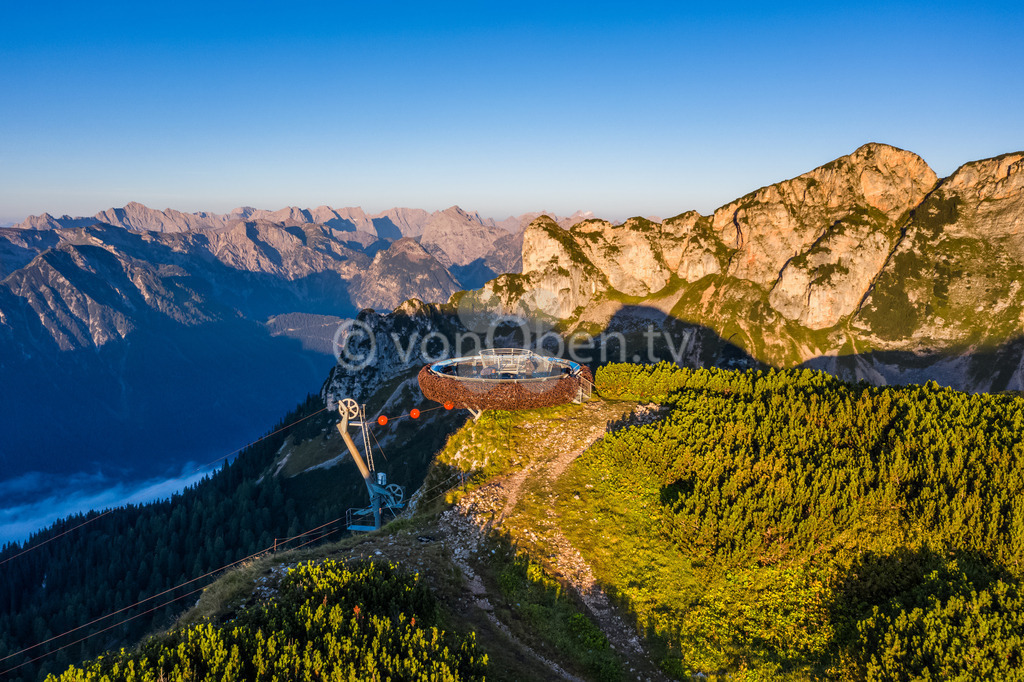 Der Adlerhorst, die Aussichtsplattform im Rofan | Luftbilder, Drohnenbilder, Oberfranken, Bayern, Kronach, Lichtenfels, Kulmbach, Thüringen, Frankenwald, Thüringerwald - Realisiert mit Pictrs.com