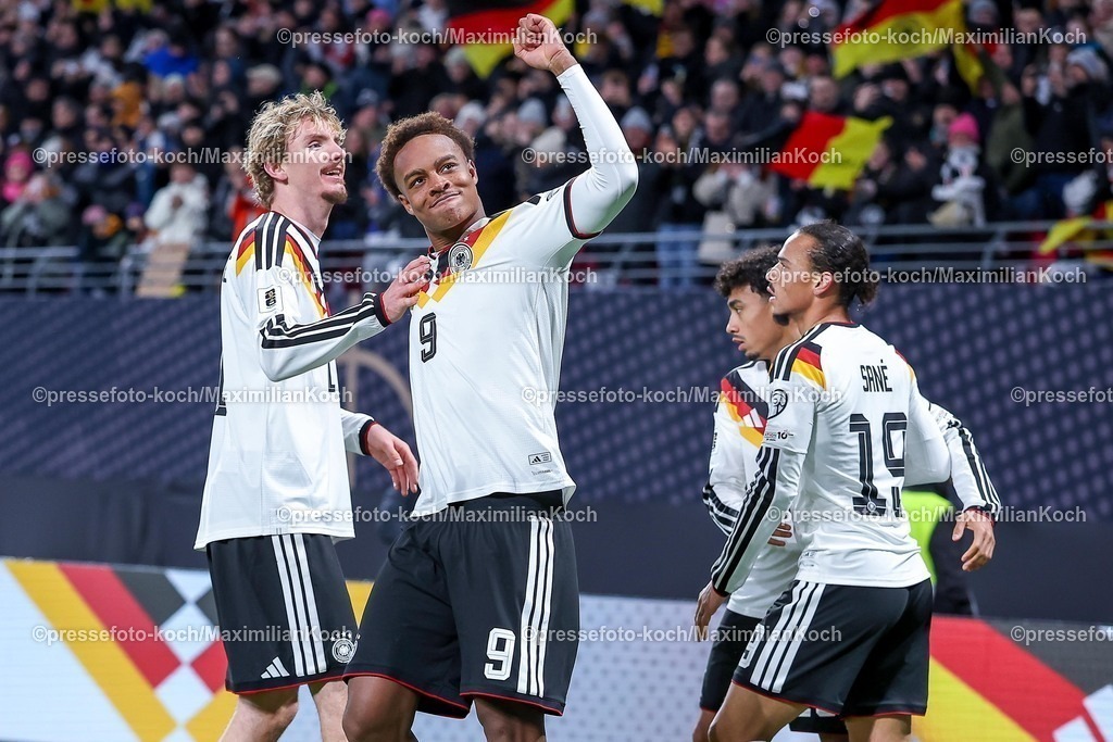 DFB17112503101 | 17.11.2025, Fußball, Länderspiel, WM-Qualifikation Europa, Deutschland - Slowakei, Red Bull Arena (Leipzig), 10. Spieltag, Saison 2025 2026: Torjubel nach dem Tor zum 6:0 durch Torschütze Forzan Assan Ouedraogo (GER #09)  zusammen mit  Nick Woltemade (GER #11) Leroy Sane (GER #19) Nathaniel Brown (GER #18)  Regulations prohibit any use of photographs as image sequences and or quasi-video.