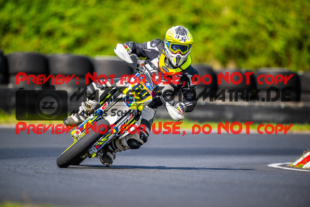 MaZZes_FotoMatrix_240430_6007705_2492 | Fotograf Mathias Schmid
Sportfotograf,
Eventfotograf,
Hochzeitsfotograf,
Portraitfotograf