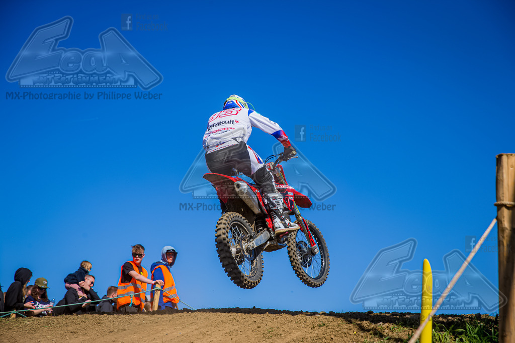 _23T8237 | EeaA-Entertainment fotografiert für den SAM - Schweizerischer Auto- und Motorradfahrer-Verband und das Motor Journal in der Sparte Motocross, MX Photographie, Schweiz, SAM, MXRS, Swiss MX Network, Motocross Fotografie, MX Fotografie, Fotograf, Photographi