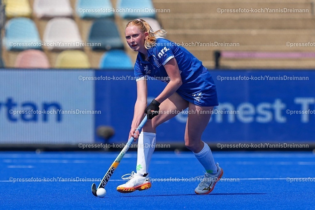 xydrx13082502048 | 13.08.2025, xydrx, Frauen EuroHockey Championship 2025, Gruppenphase, Gruppe B, Belgien - Schottland, Sparkassenpark Mönchengladbach: Ruth Blaikie (SCO #13)