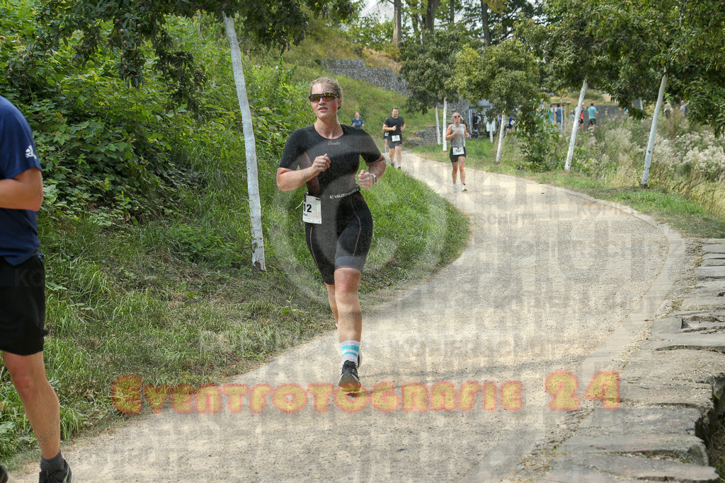 250824_1502_EX1_8387 | Sportfotografie im Rhein-Sieg Kreis, Köln, Bonn, NRW, Rheinland Pfalz, Hessen, etc. Unser Tätigkeitsfeld umfasst den Laufsport vom Volkslauf über den Marathon, Duathlon, Triathon bis zum Ultralauf wie Kölnpfad Ultra oder Schindertrail.