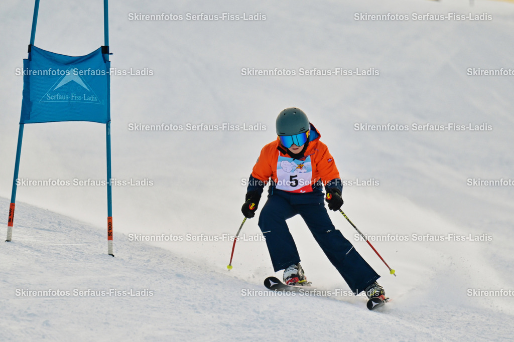 SRF_05.02.2026_0012 | SRF_05.02.2026_0012 - Realisiert mit Pictrs.com