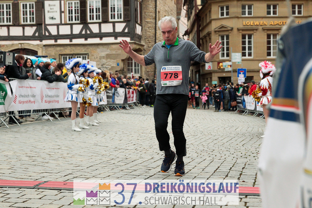 VR Bank Hauptlauf 10000m | 3 Koenigslauf 2023 - Realisiert mit Pictrs.com