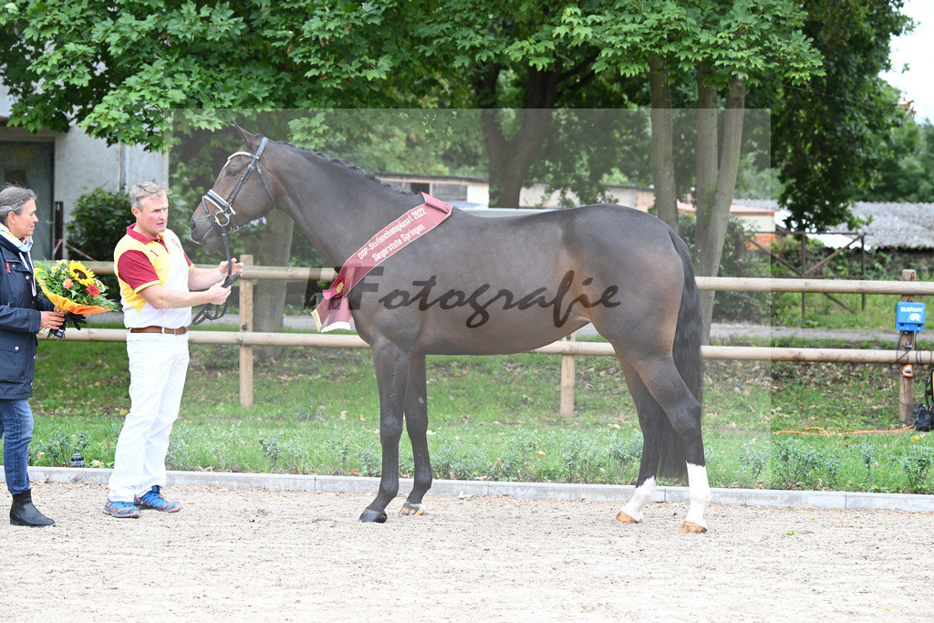 Kat-Nr. 9 Laurena_Kuehnle u Langhammer_49220937 | hf-fotografie - Realizzato con Pictrs.com
