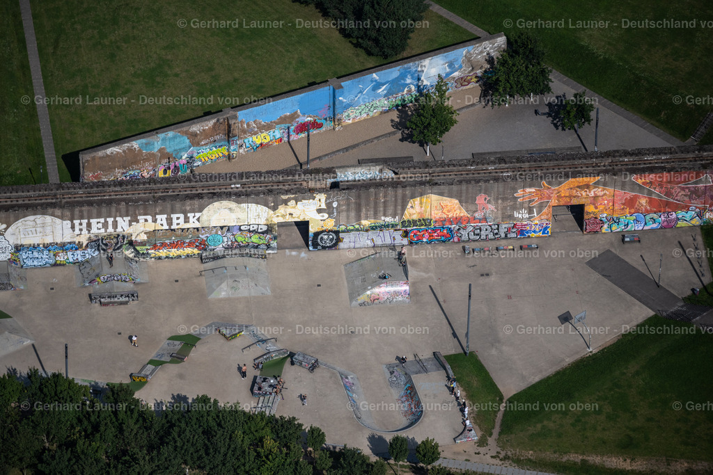 4049722 | Skate Park und Street Art im Rheinpark Duisburg