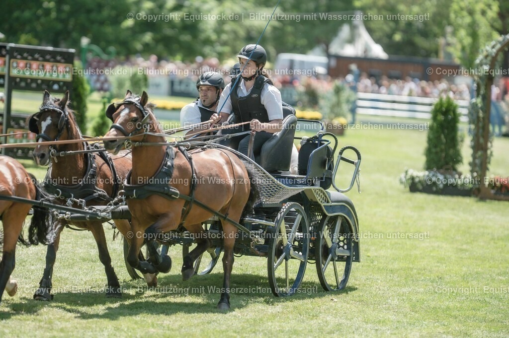20230528_Jump-and-Drive_0014 | equistock