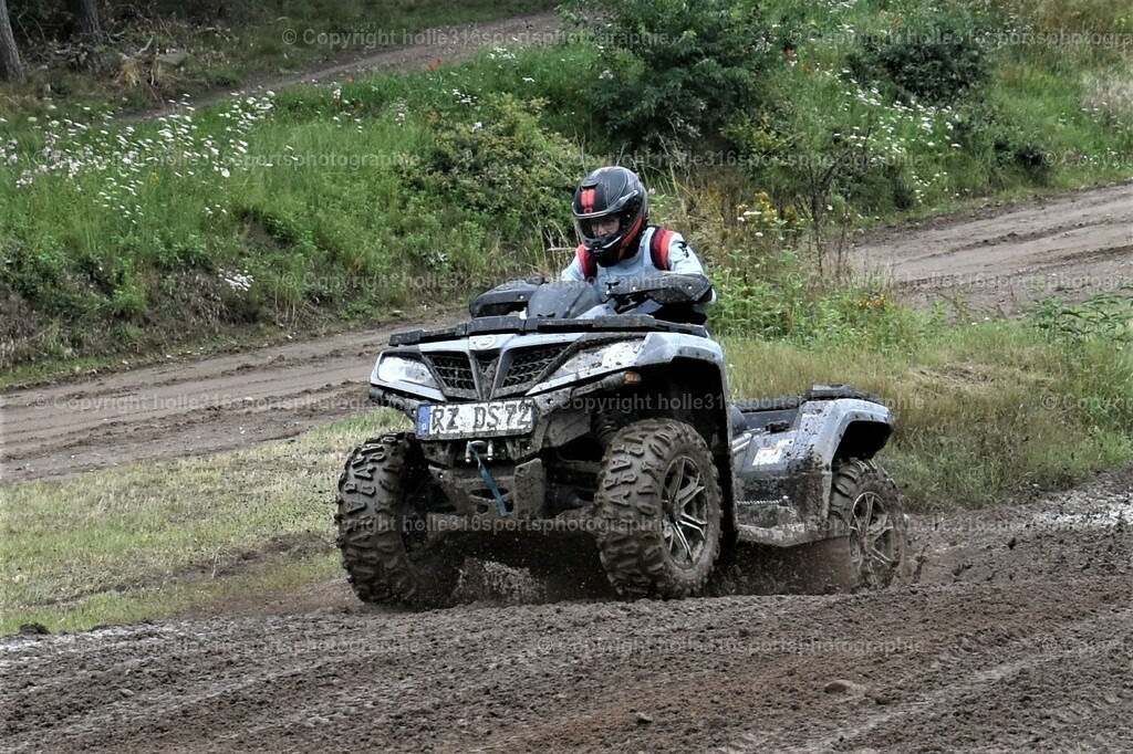 DSC_0254 (2) | Sportfotografie , Motorsport, Motoross, Reitsport, Mointainbike, Enduro,
Landschaft , Outdoor, Eventfotografie, Landschaft, Bilder online bestellen - Realisiert mit Pictrs.com