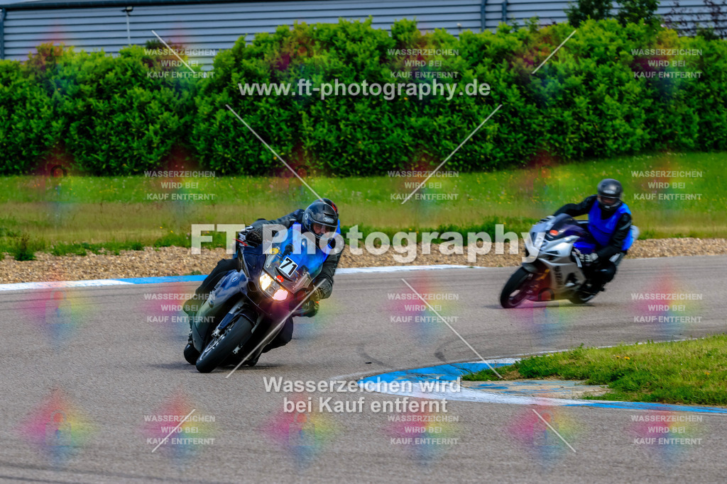 MotoTeam-9018 | Hier findet Ihr Bilder von Touristenfahrten auf der Nürburgring Nordschleife oder von anderen Veranstaltungen die ich besucht habe. Viel Spass beim Durch Schauen 