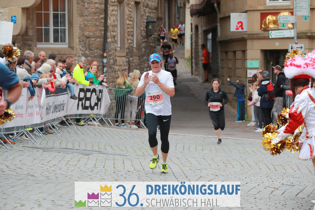 VR Bank Hauptlauf 10km | 3königslauf 2022 VR Bank Hauptlauf - Realisiert mit Pictrs.com