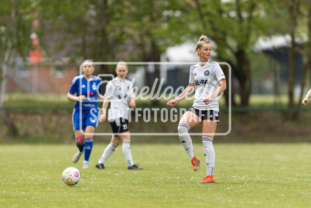 Fußball I Frauen I Saison 2025-2026 I Oberliga Niedersachsen I FC Jesteburg-Bendestorf - BW Hollage I 12649 | realhellocedii - Realisiert mit Pictrs.com