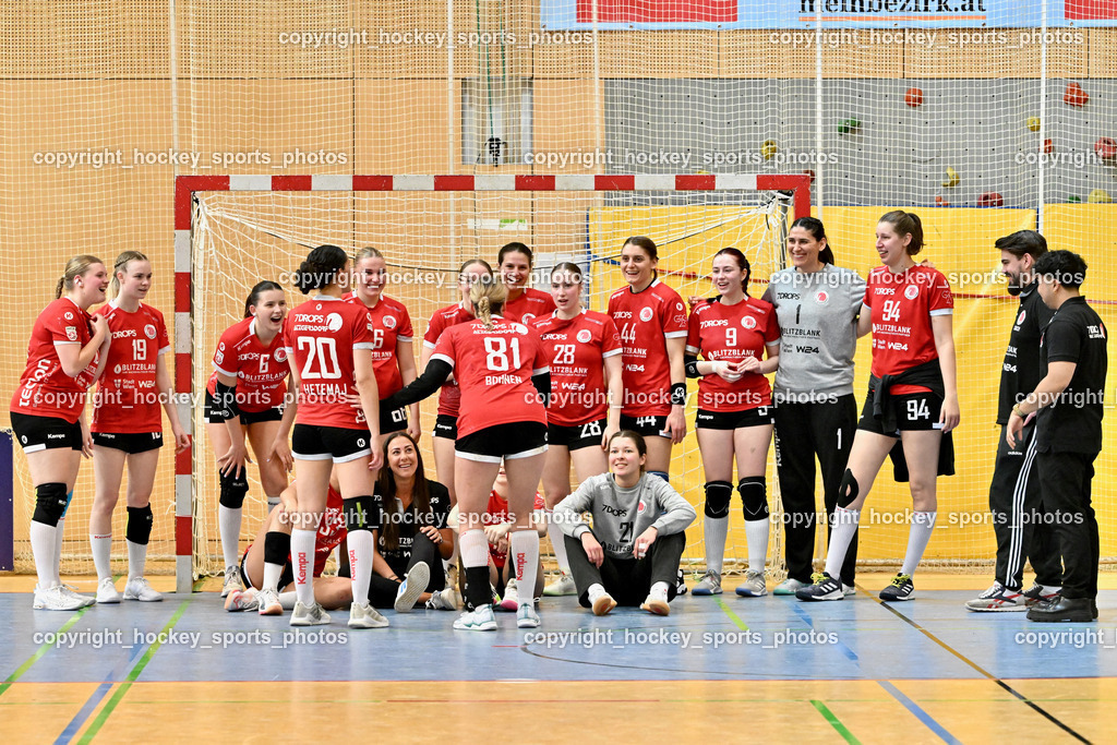 SC Ferlach vs. WAT Atzgersdorf | Mannschaftsfoto WAT Atzgersdorf, SC Ferlach vs. WAT Atzgersdorf, SC Ferlach vs. WAT Atzgersdorf am 12.05.2024 in Ferlach (Ballspielhalle Ferlach), Austria, (Photo by Bernd Stefan)