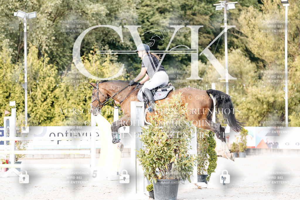 CK903229 | Turnierfotografie Pferdefotografie Trier Rheinland-Pfalz Pferdesport Reitsport Tierfotografie Sportfotografie Pferdevideo Pferdevideografie Equestrianvideography equestrianphotography  - Realisiert mit Pictrs.com