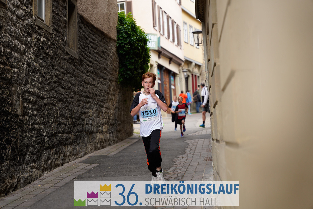 Stadtwerke Schüler und Jugendlauf 1,7km | 3koenigslauf 2022 Stadtwerke Schüler und Jugenlauf 1,7km - Realisiert mit Pictrs.com