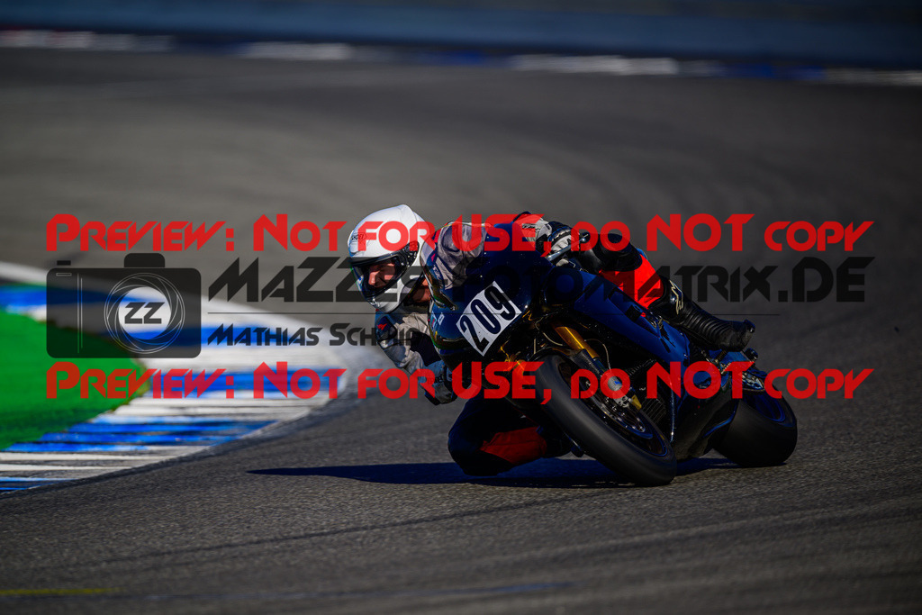 MaZZes_Fotomatrix_20250407_6007705_1001-2 | ROT