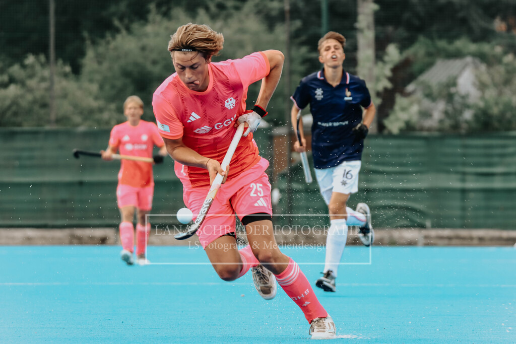 EM_MU18_F_GER-FRA_Lille_bearbeitet (220 von 433) | lanaschraderfotografie - Realisiert mit Pictrs.com