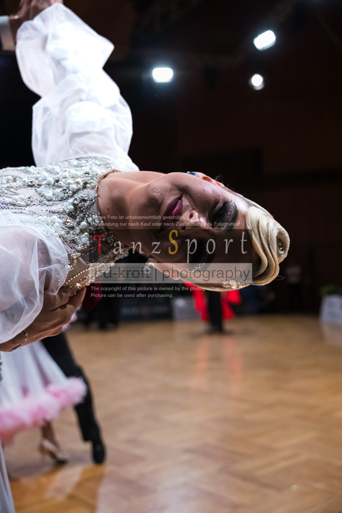 20250822_WDSF-GS-STD_R2_5383 | Tanzsportbilder, Standardtanz, Lateintanz, WDSF, DTV, LTVB, dancecomp, goc, hessen tanzt, blaues band der spree, walzer, tango, wiener walzer, slowfox, quickstepp, samba, rumba, cha-cha-cha, paso doble. jive, hd-kroft photography, turniertanzsport