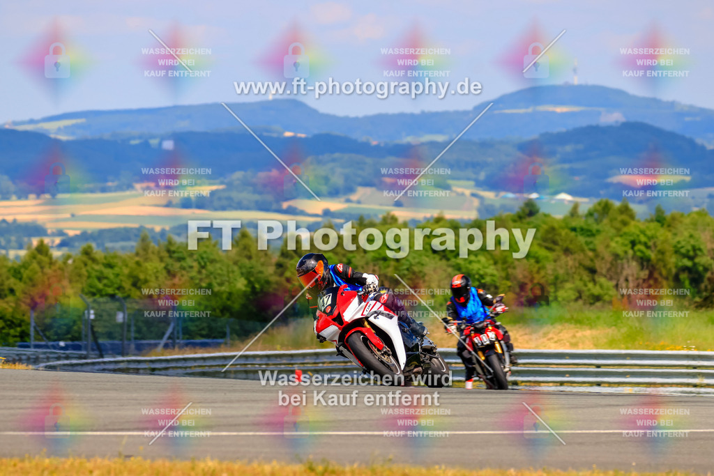 _TCM5369 | Hier findet Ihr Bilder von Touristenfahrten auf der Nürburgring Nordschleife oder von anderen Veranstaltungen die ich besucht habe. Viel Spass beim Durch Schauen 