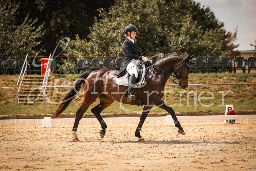 19.FrDrS00250 | Leoni Ertmer Photography - Realisiert mit Pictrs.com