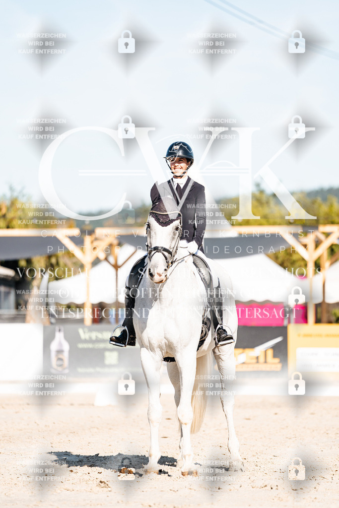 CK907614 | Turnierfotografie Pferdefotografie Trier Rheinland-Pfalz Pferdesport Reitsport Tierfotografie Sportfotografie Pferdevideo Pferdevideografie Equestrianvideography equestrianphotography  - Realisiert mit Pictrs.com