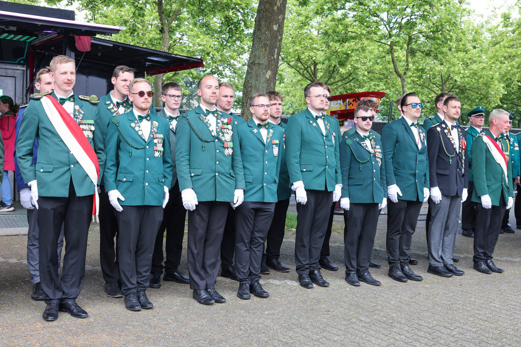 top-top.de 240602-040 | Foto, Video, Fotografie, Videografie, Fotobox, DJ, Discjockey, Musik, Musikbox, Veranstaltung, Photobooth, Amazon, Ebay, Buchtipp, Bestseller, Autor, Verlag, Buch, Wesel, Hamminkeln, NRW, Dinslaken, Rees, Drohne, Hochzeit, Party, Fotobox, Wesel, Fotograf