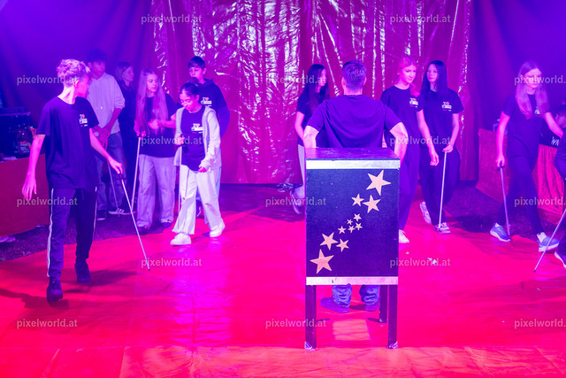 Zirkusvorstellung der MS Feldkirchen Digital | Bildershop von pixelworld.at - Realisiert mit Pictrs.com