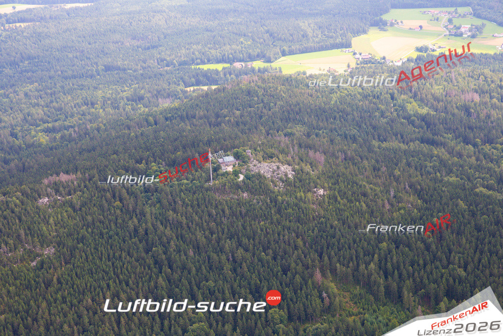 Aktuelles Luftbild von Kösseine Tröstau Kauf mit Lizenz / Bildrechten möglich- Die Luftaufnahme wurde 2021 mittels UL-Flugzeug erstellt ( keine Drohne ) - hochauflösende Kamera-Systeme von  Canon -Beste Qualität - Für grossformatige Ausdrucke geeignet. Die Geschenkidee !