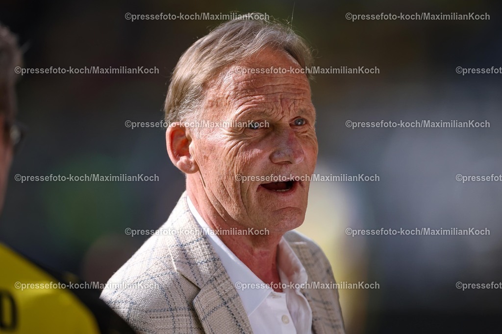 BVB10082501122 | 10.08.2025, Fußball, Borussia Dortmund - Juventus Turin, Testspiel, Signal Iduna Park, Saison 2025 2026: Vorsitzender Geschäftsführung Hans-Joachim Watzke (BVB #jw)   DFB regulations prohibit any use of photographs as image sequences and or quasi-video.