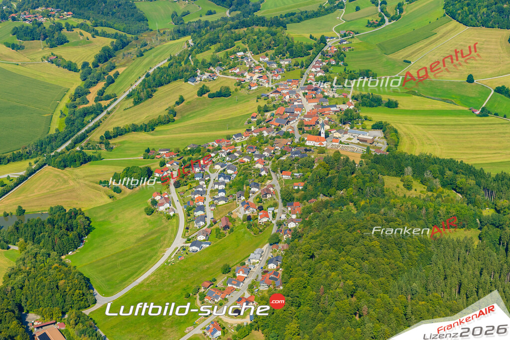 Kumreut Röhrnbach Bild- Das Luftbild wurde 2025 vom UL-Flugzeug heraus erstellt ( keine Drohnen Bilder! ) - Hochauflösende Luftaufnahme -Nicht vergleichbar mit Google Maps oder Satelittenbilder- Die Geschenkidee !Mit Lizenz und Bildrechte bestellbar
