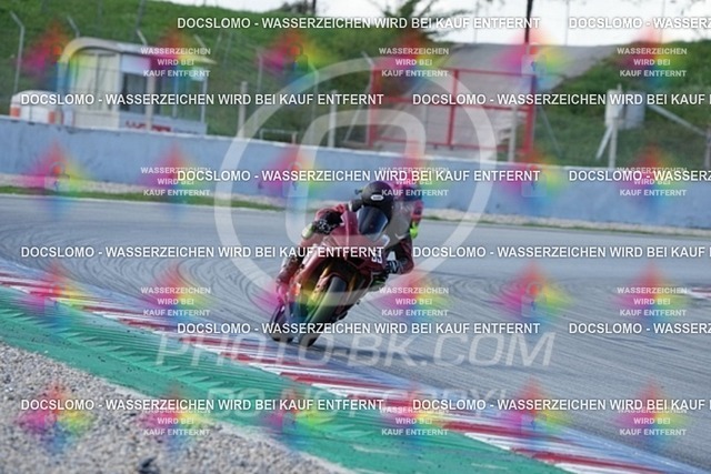 2024_10_27_PBK_33252 | Sportfotografie; SlowMotion; Video; Rennstrecke; Hafeneger; RSE; Speer; Trackday; Motorsportarena; Hockenheimring; Brno; Most; Barcelona; Valencia, Benny; Kaetzmer;