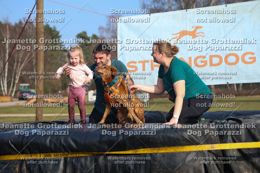 Dog Paparazzi - Strongdog North Mrz26-3497 | Dog Paparazzi Jeanette Grottendiek Fotografie & Videografie - Realisiert mit Pictrs.com