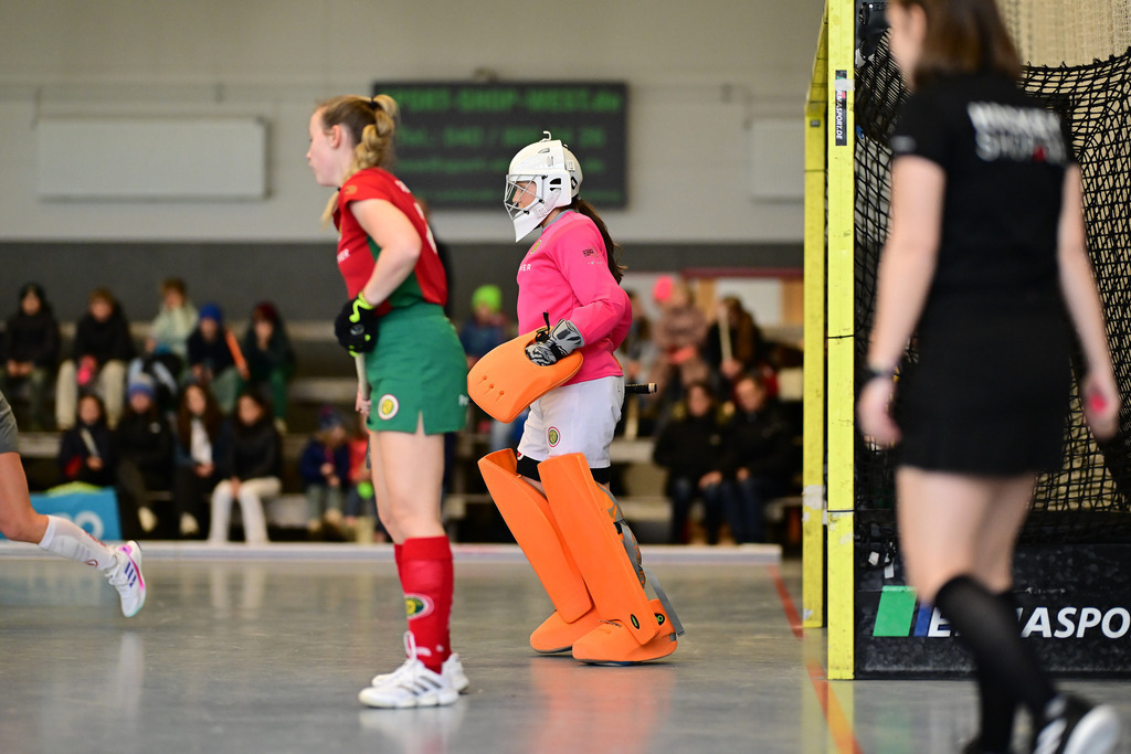 Hockey I Frauen I Saison 2024-2025 I 1. Bundesliga Nord I 5. Spieltag I Hamburger Polo Club - Der Club an der Alster | Der Sportfotograf. - Realisiert mit Pictrs.com