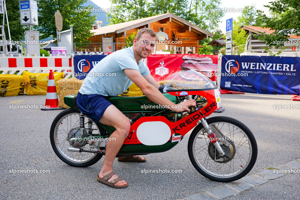 P1014661 | Erleben Sie atemberaubende, hochqualitative Fotos Ihrer Fahrt entlang der malerischen Alpenstraßen. Besuchen Sie alpineshots.com, um professionelle Aufnahmen Ihrer unvergesslichen Reise zu finden und zu kaufen - Realisiert mit Pictrs.com