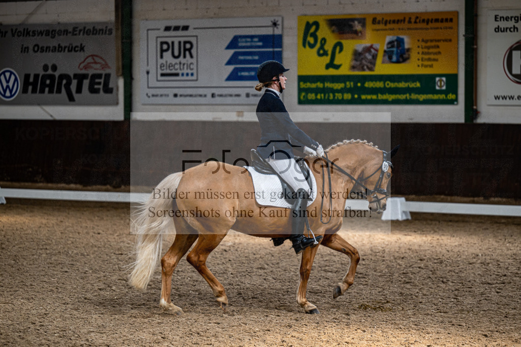 20240310-DOS_0676 | Entdecke hochwertige Reitturnierfotos von Foto Oger. Professionell, emotional und authentisch – jetzt Lieblingsmomente im Shop bestellen.Deutschlandweite Turnierfotografie. - Realisiert mit Pictrs.com