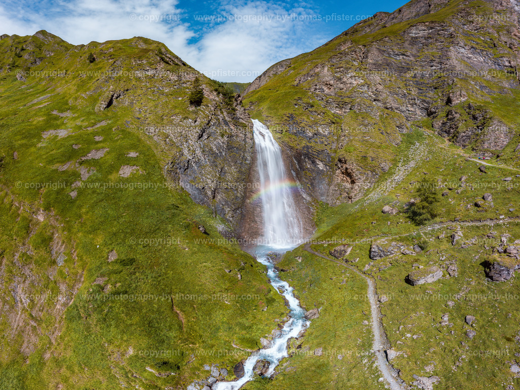 Schleierwasserfall Hintertux copyright  Thomas Pfister-2 | PHOTOGRAPHY BY THOMAS PFISTER