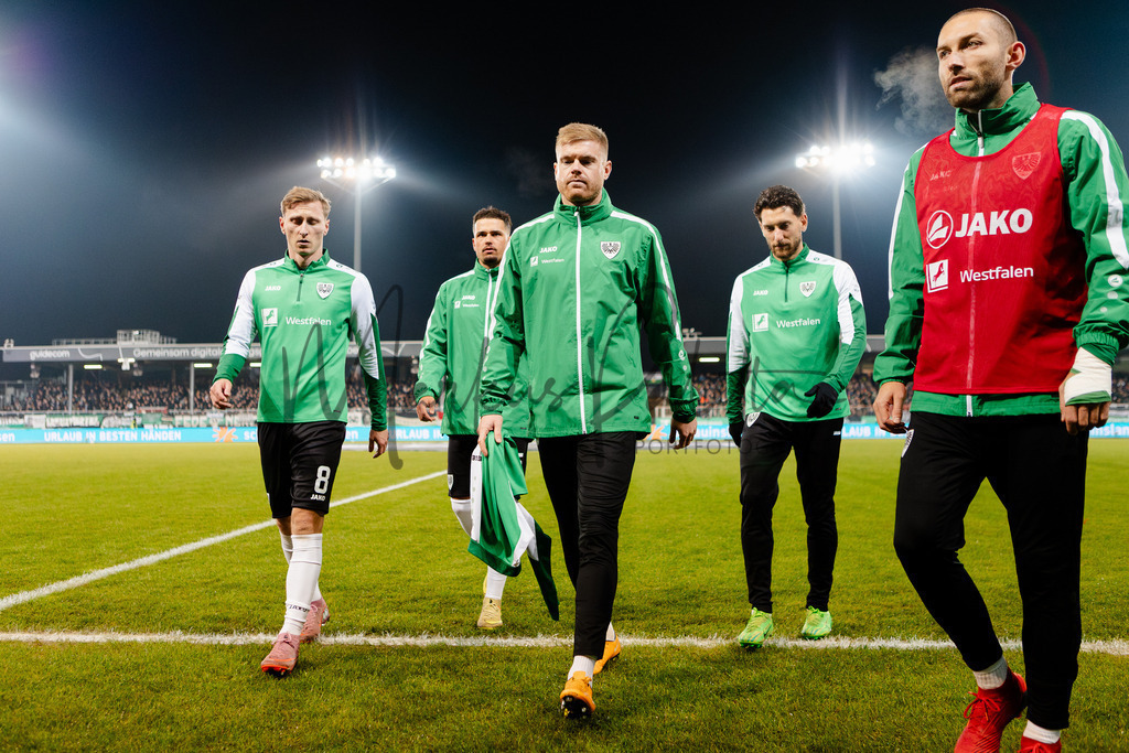 2. Bundesliga, Saison 2025/26, 15. Spieltag: SC Preußen Münster - Hannover 96 | Münster, 05.12.2025: 2. Bundesliga, 15. Spieltag, SC Preußen Münster gegen Hannover 96 im LVM-Preußenstadion in Münster. Foto: sportfotografie.ms | Markus Paletta - Realisiert mit Pictrs.com