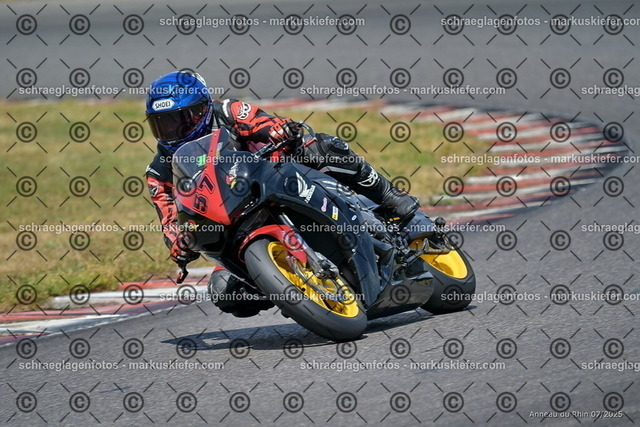 25bt04-1335 | markuskiefer.com - Realisiert mit Pictrs.com