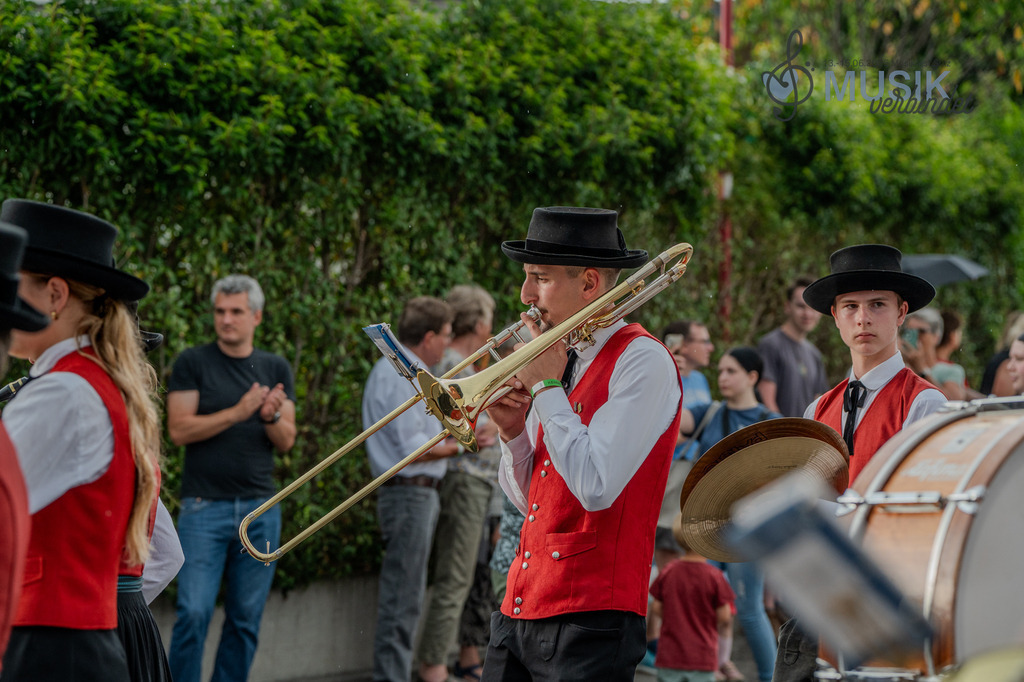 DSC_4275 | "Fussifoto.com – Ihr Ansprechpartner für hochwertige Fotografie! Entdecken Sie kreative Bilder und professionelle Dienstleistungen. Kontaktieren Sie uns für Ihre Projekte!"