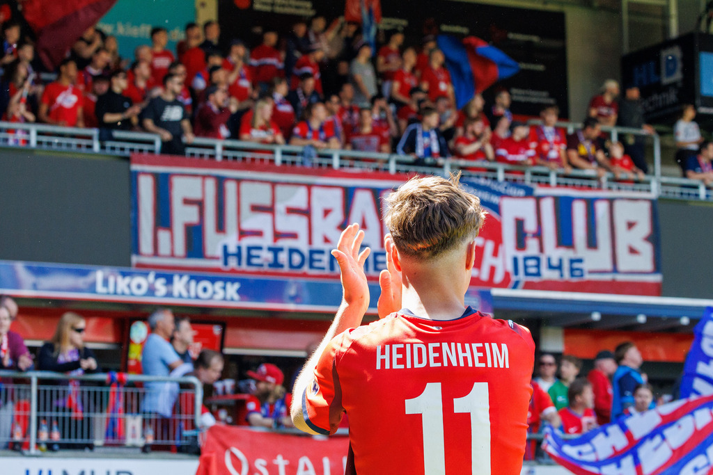 20260503-U19_FCH-LEV_145 | 1.FC Heidenheim 1846 vs. Bayer 04 Leverkusen, Fußball, U19, A-Junioren, NWL, U19-DFB-Nachwuchsliga, 2025/2026, Achtelfinale, 03.05.2026 in Heidenheim, Voith Arena(Foto: Michael Bulling) - Realisiert mit Pictrs.com