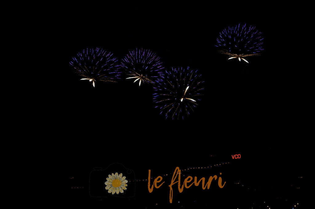 Vogelherdclub | Dies ist der Shop von Florian Blum - le fleuri. Langenthal, Bern, Schweiz. Sie können hier meine oder ihre eigenen Fotos als Fotoprodukte kaufen. Tassen, Schlüsselanhänger, Taschen etc. können Sie hier gestalten.  - Realisiert mit Pictrs.com